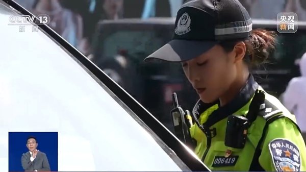小麦策略 这支巾帼“交警铁骑队”，又酷又飒还专业！